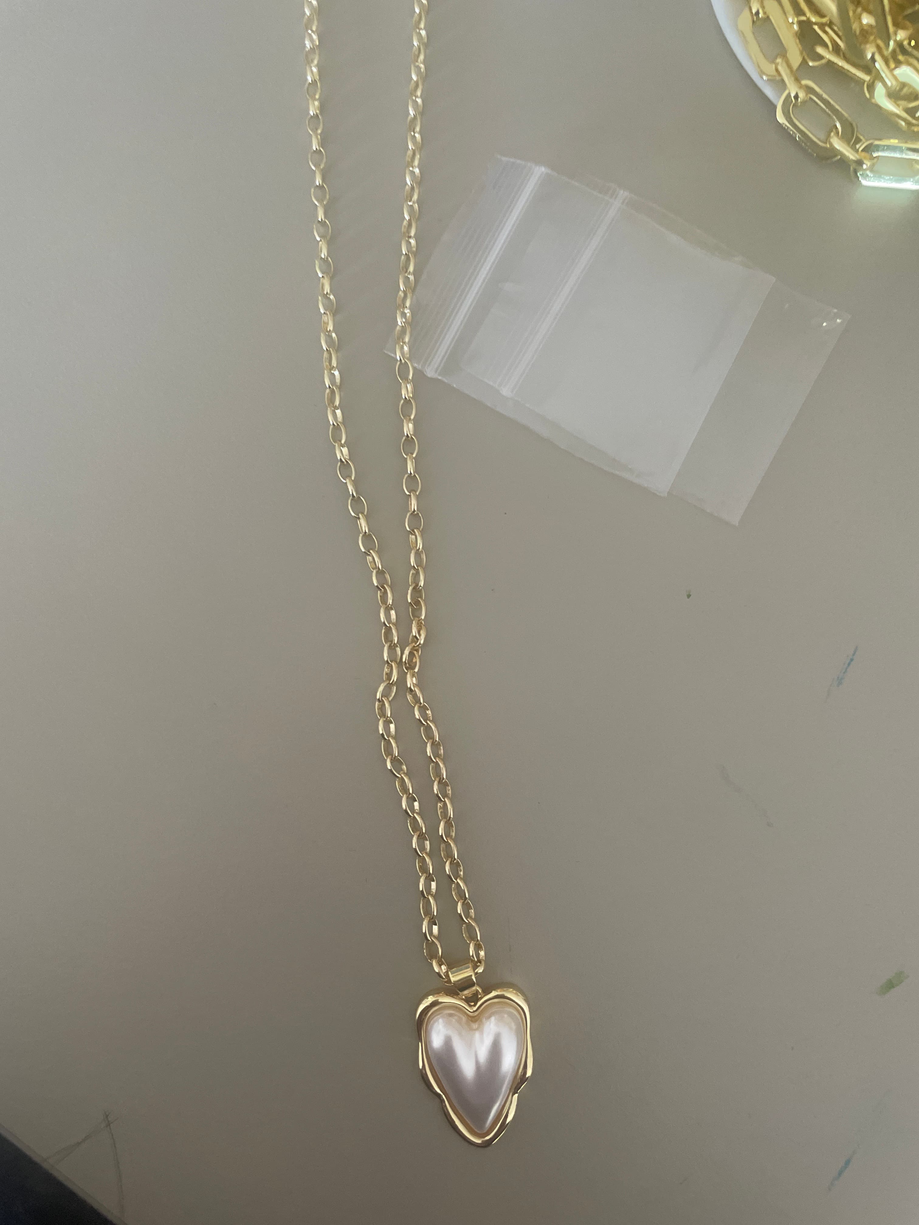 COLLAR GARDENIA