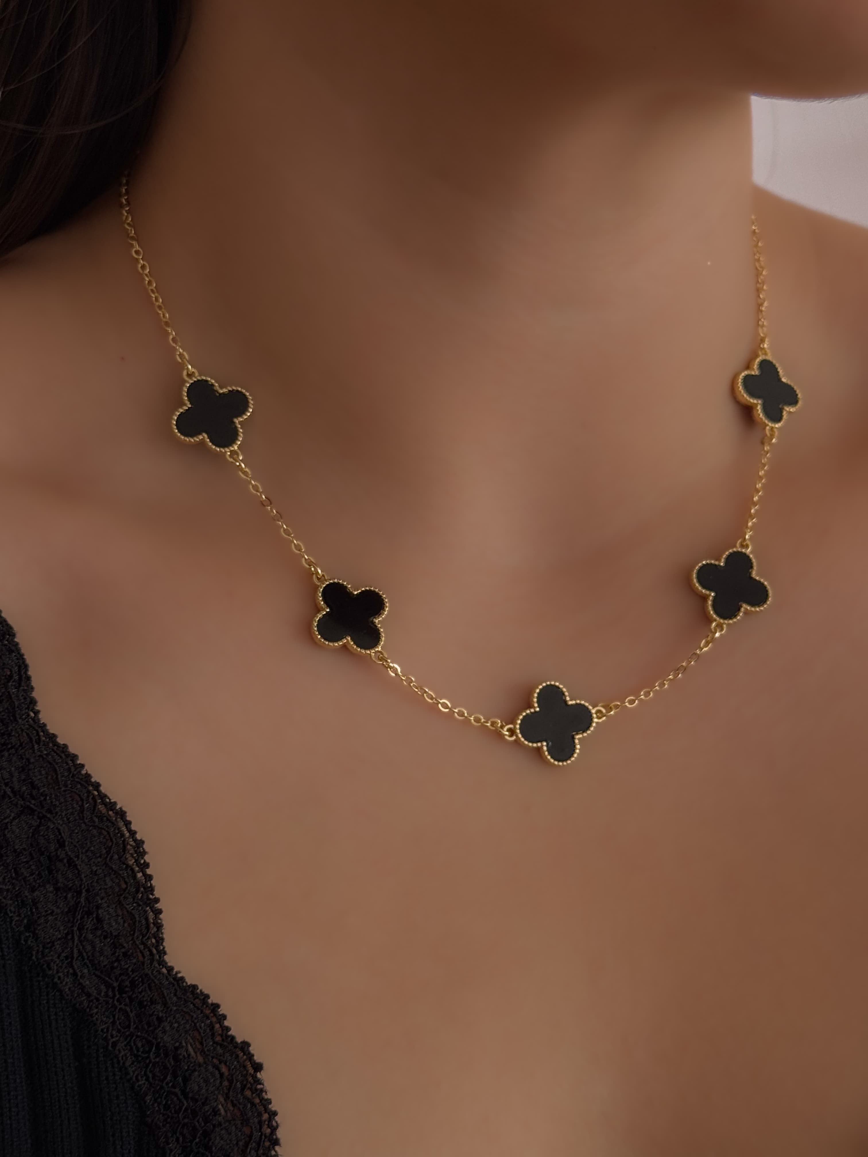 COLLAR JADE