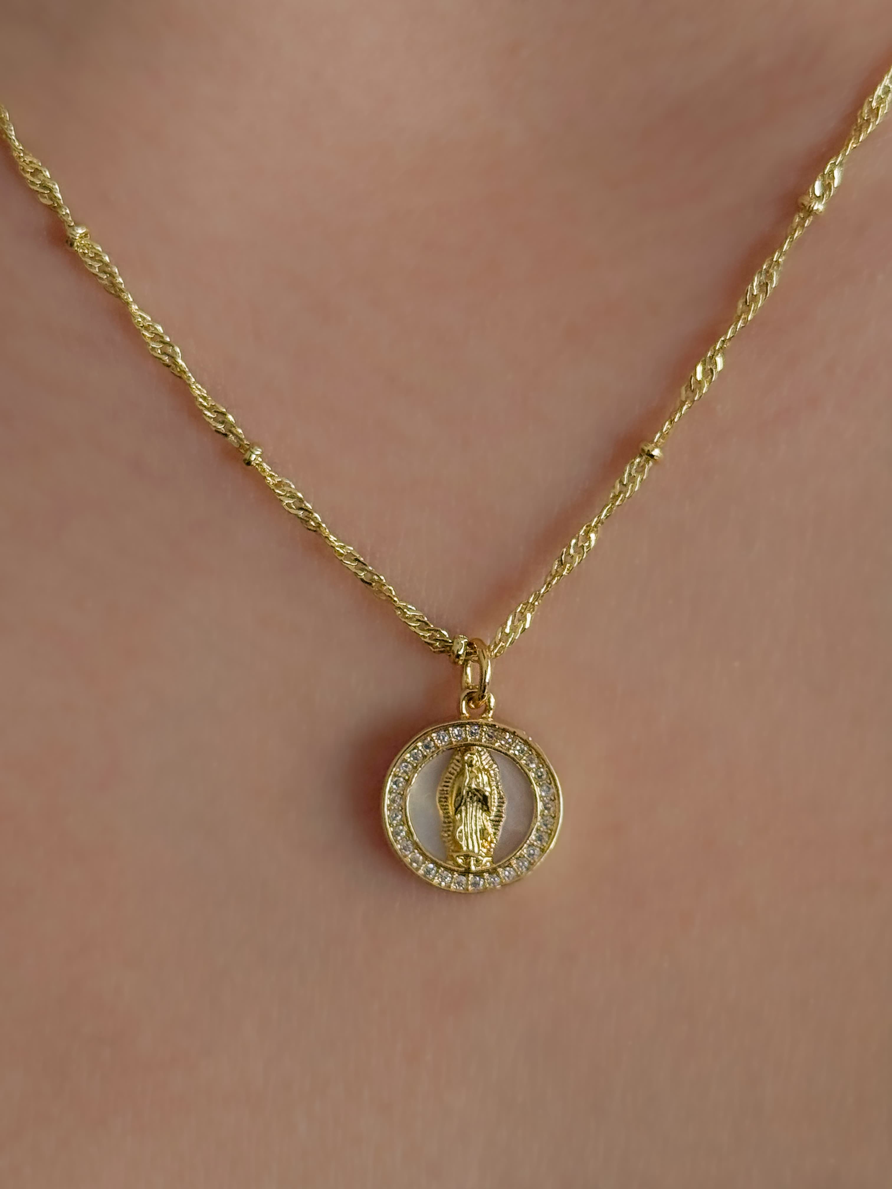 COLLAR FAITH