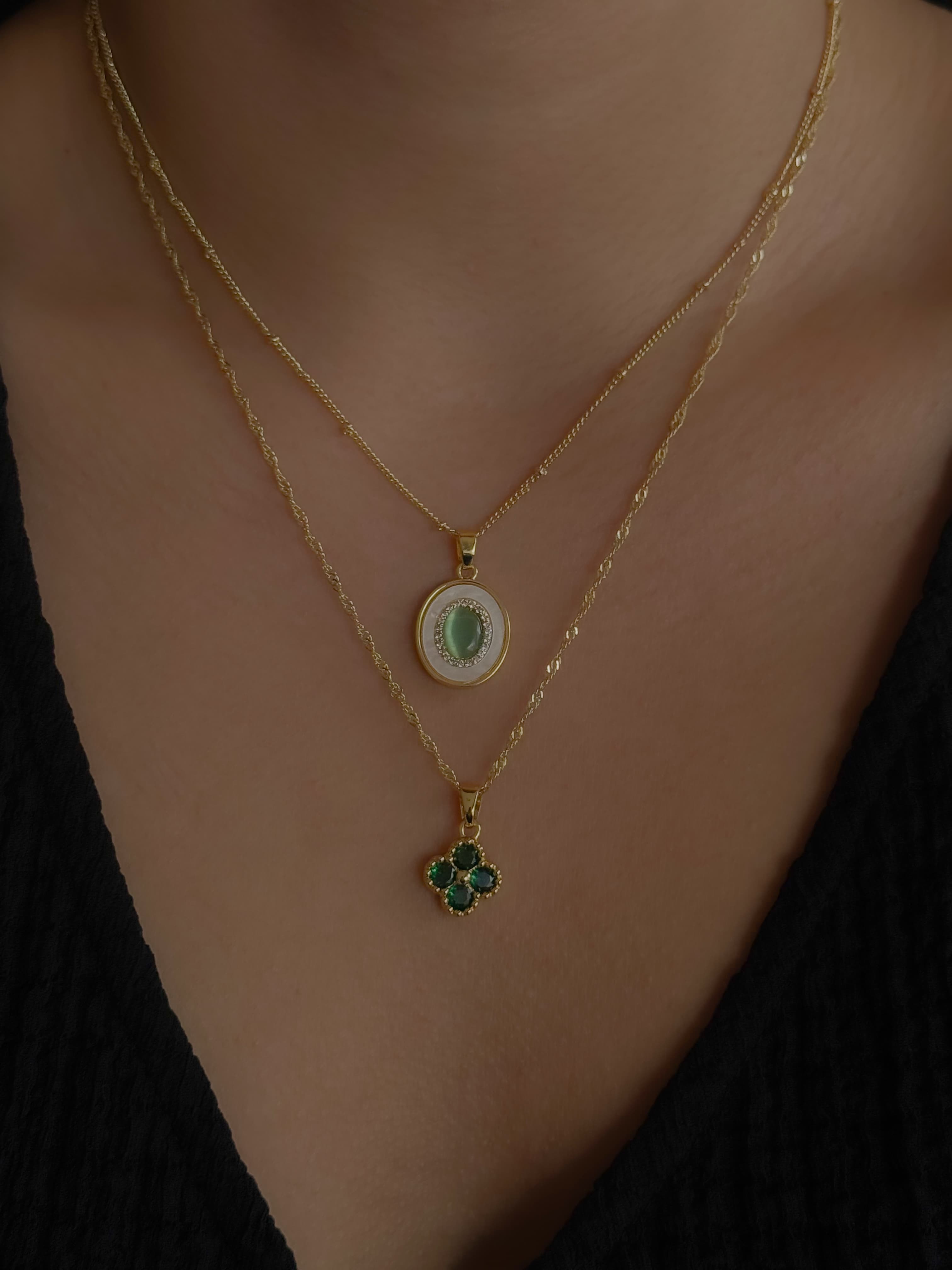 COLLAR GREEN