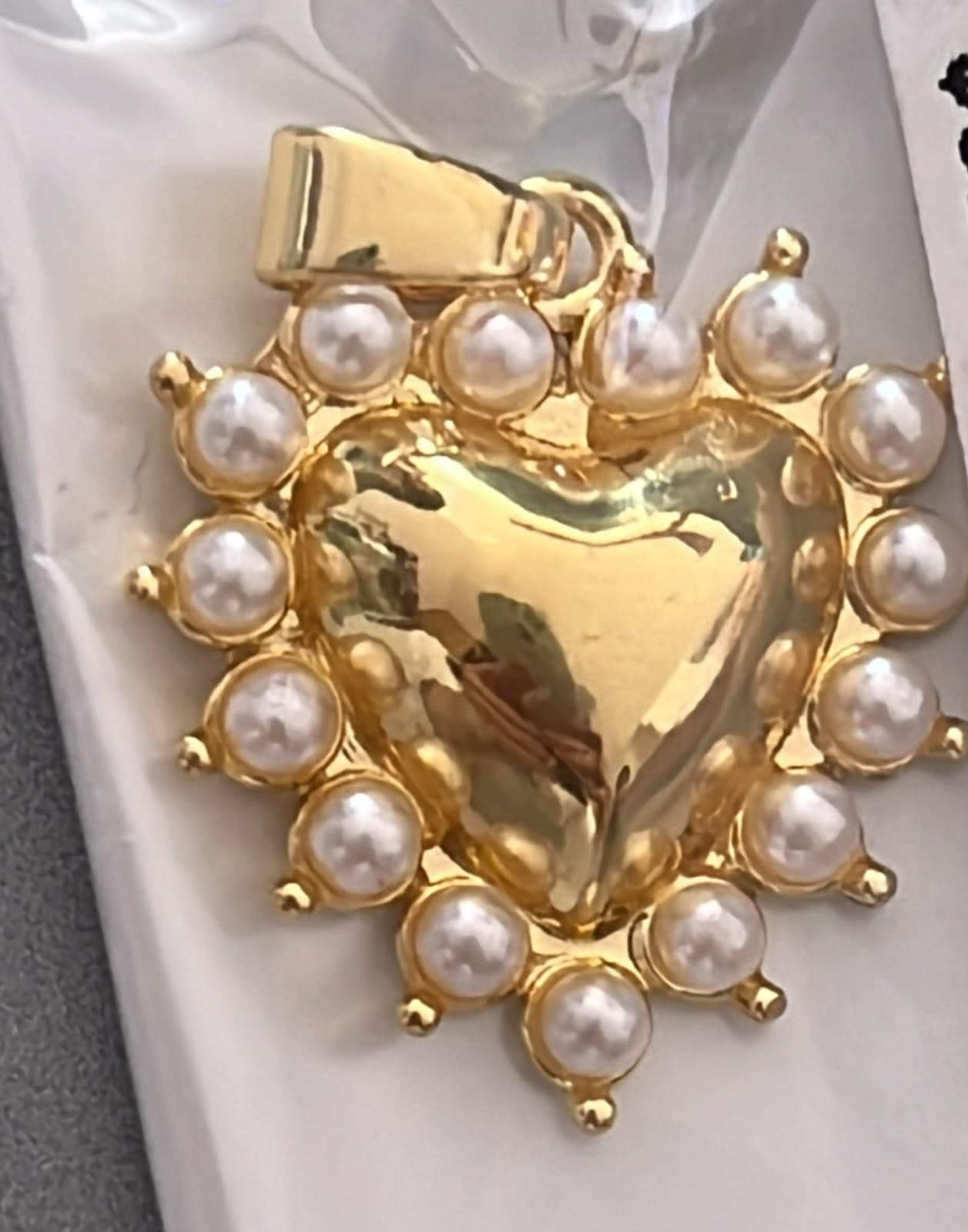 DIJE CORAZON INFLADO PERLAS