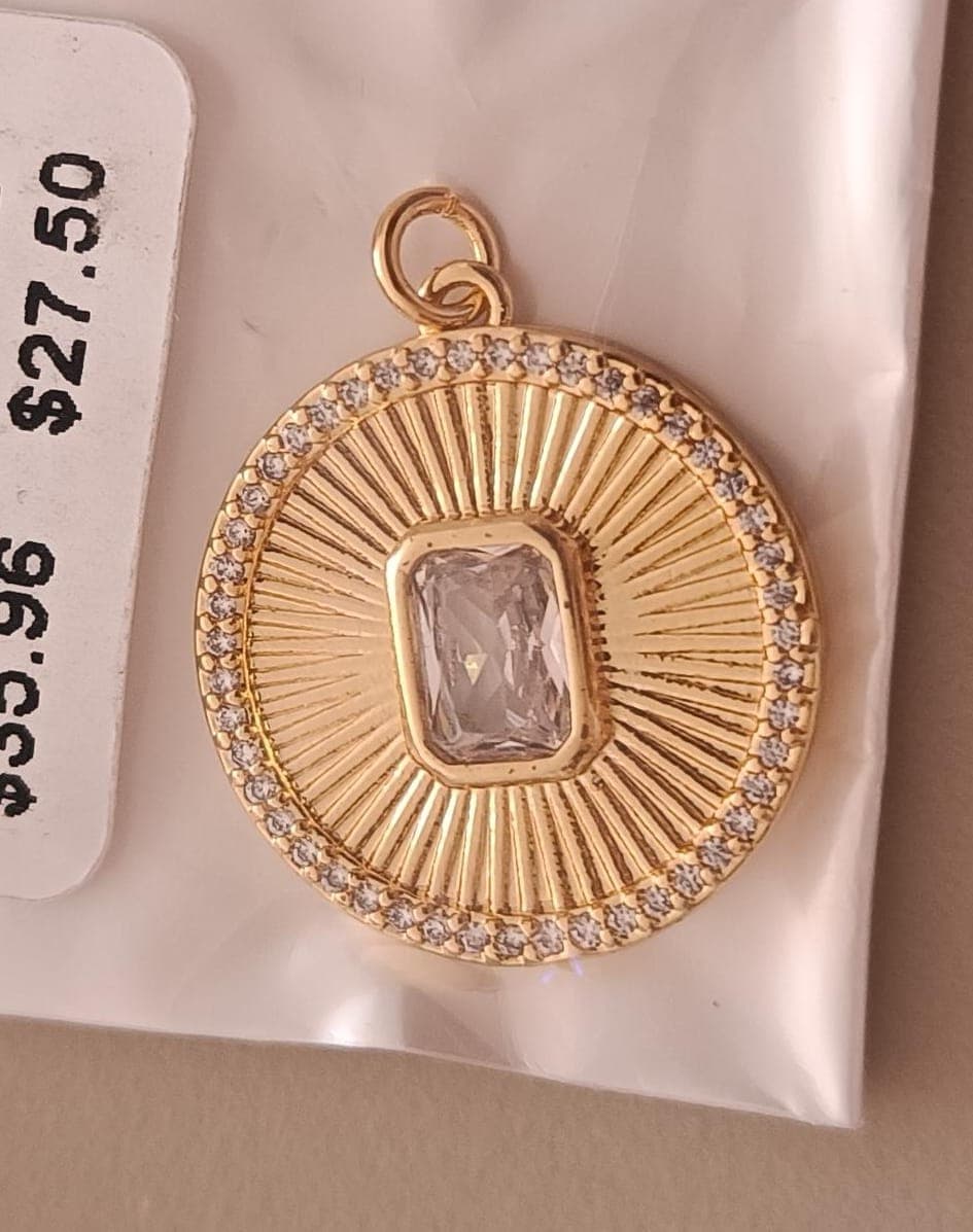 MEDALLA GLORIOSA CON CRISTAL