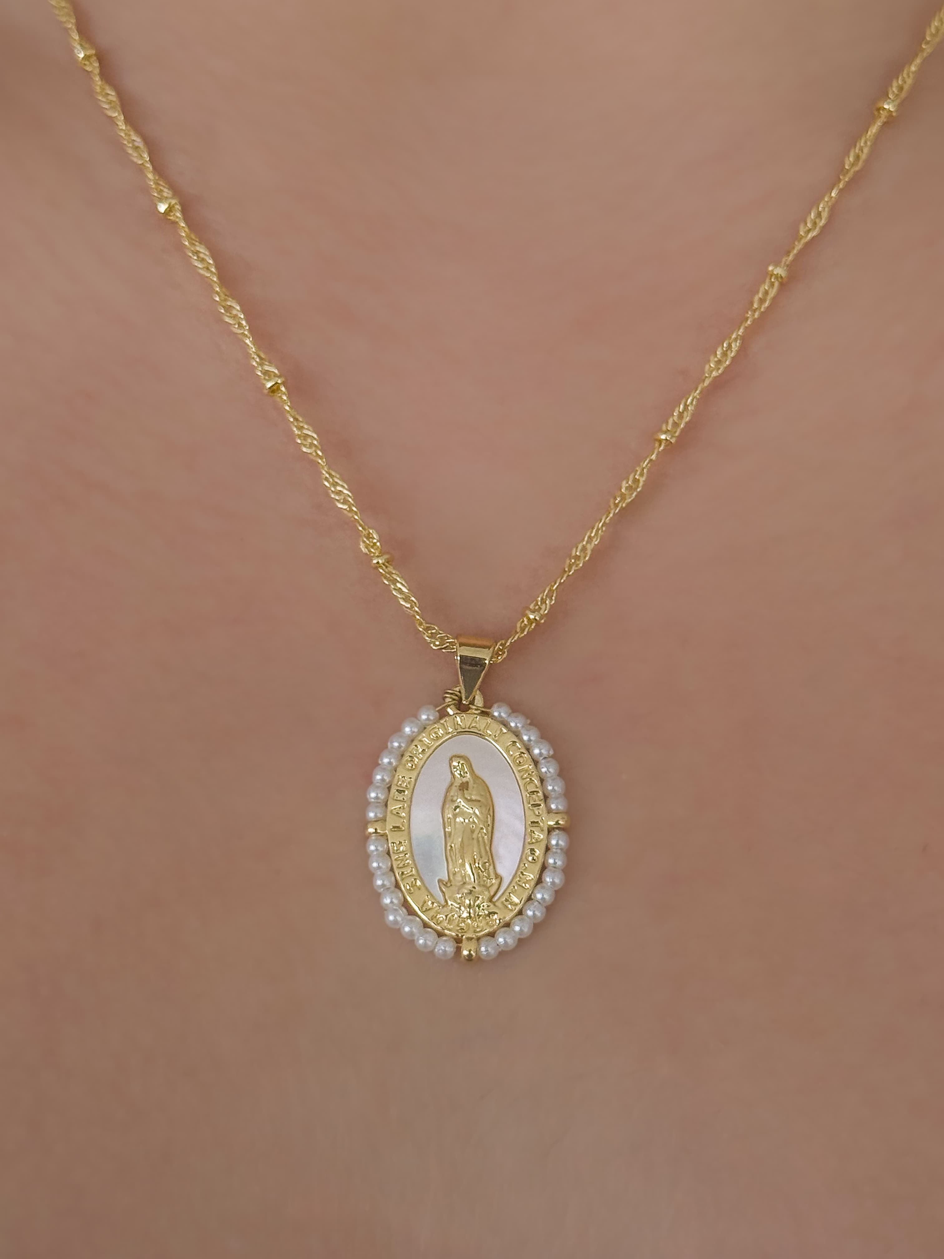 COLLAR MORENITA