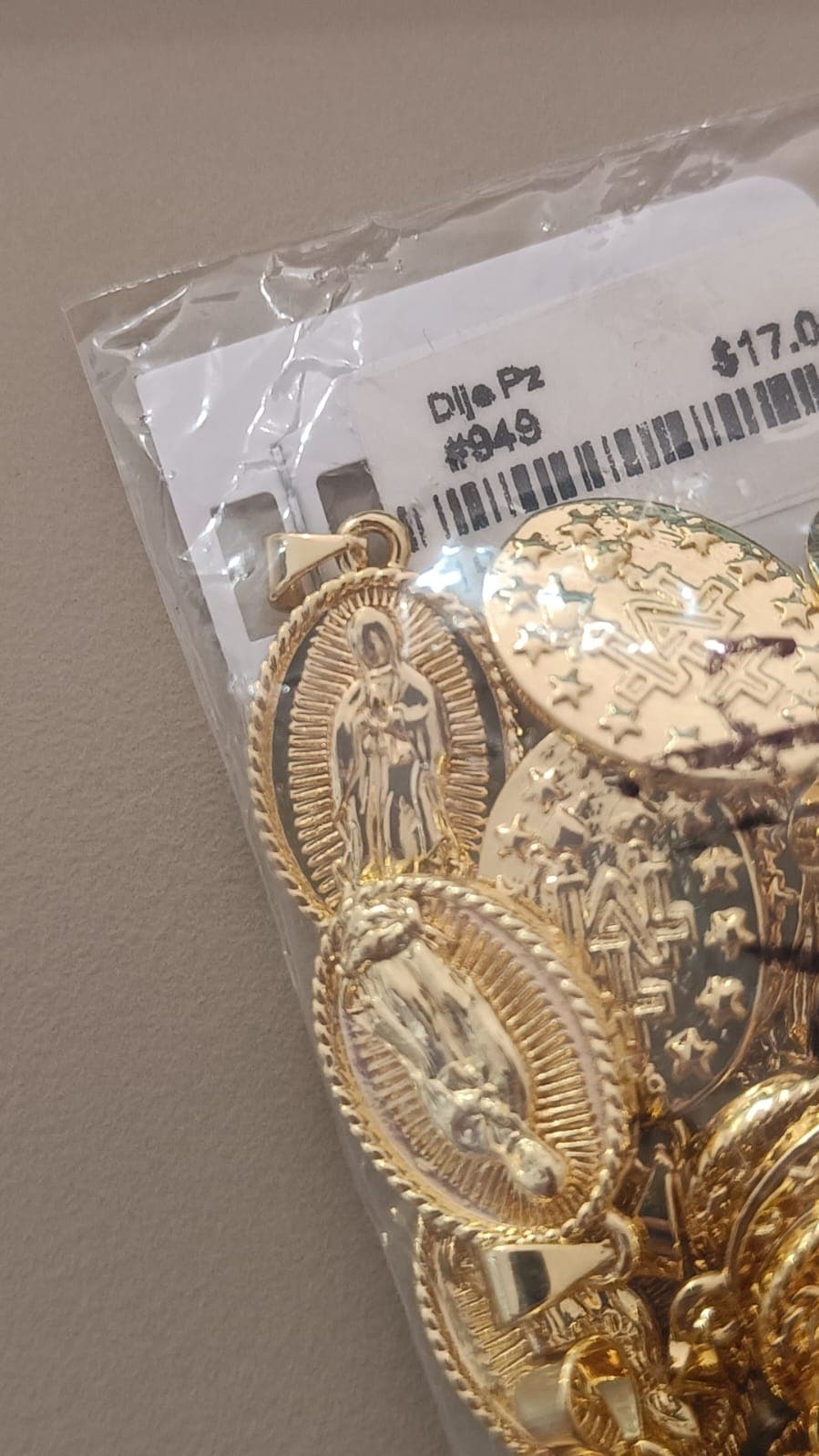DIJE MEDALLA VIRGEN LISA