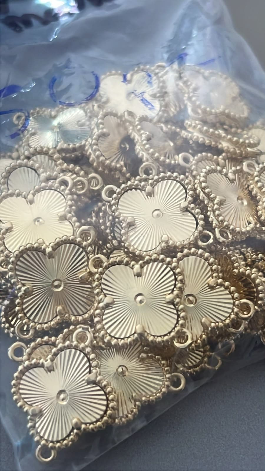 CONECTOR FLOR TREBOL